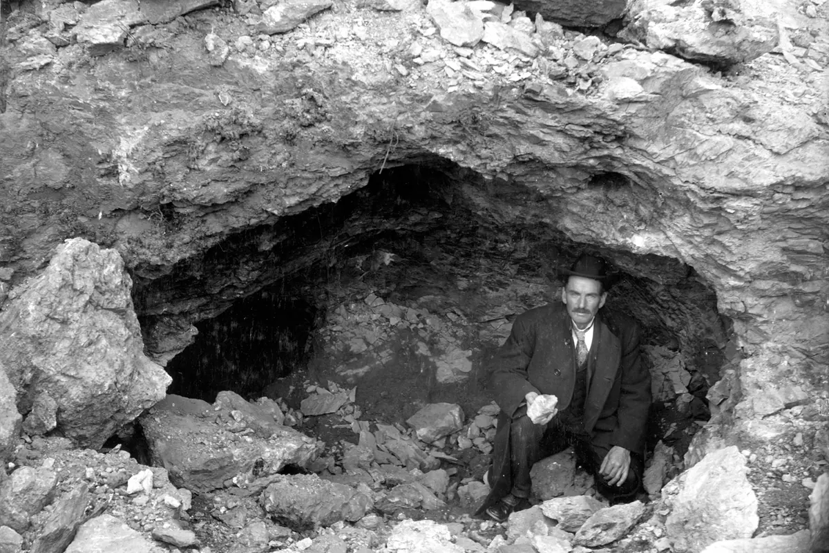 Крупнейший занорыш рудника Маунт-Мика, фотография 1911 года